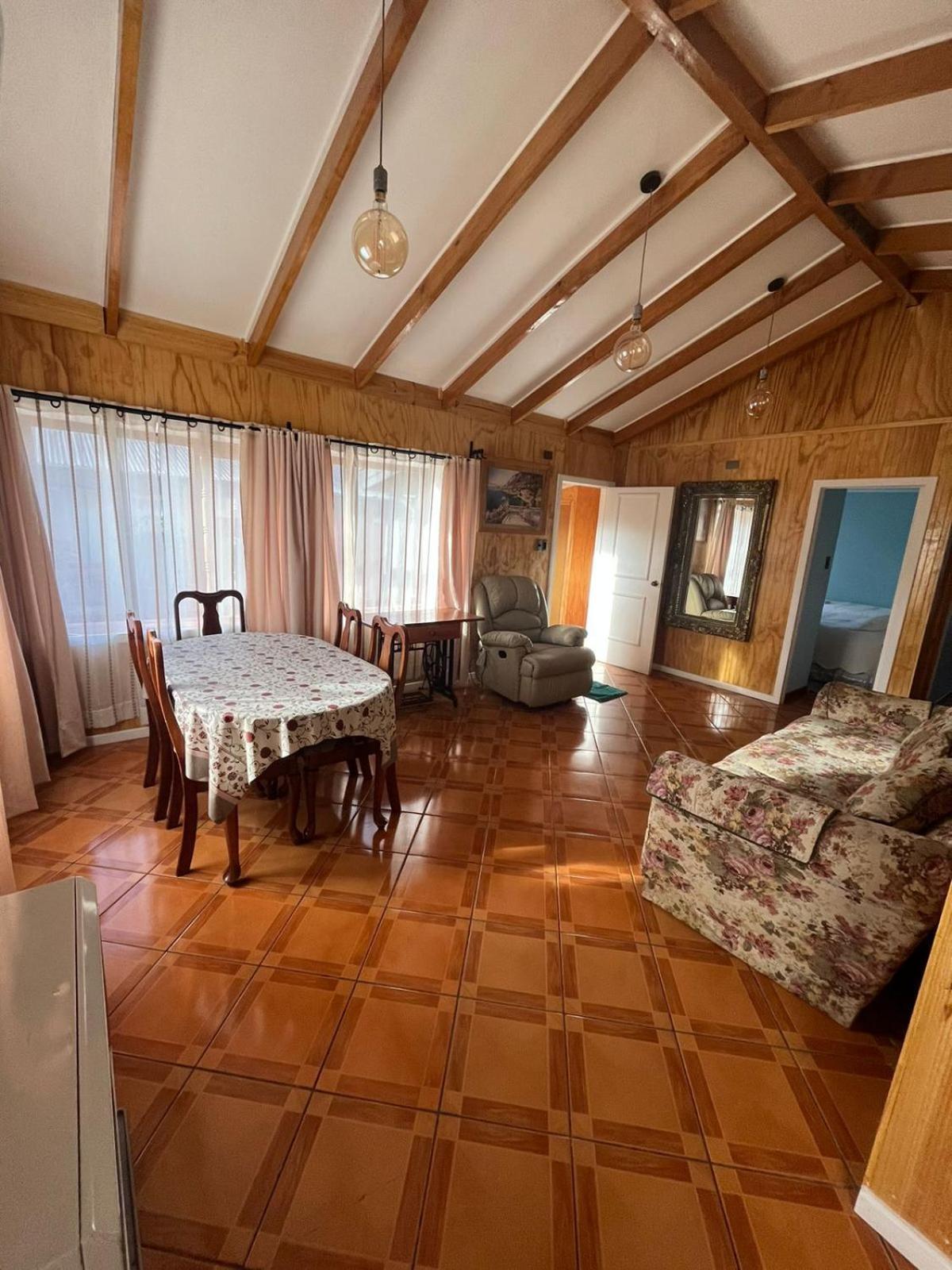 Cabanas Espanol Coyhaique Exterior foto