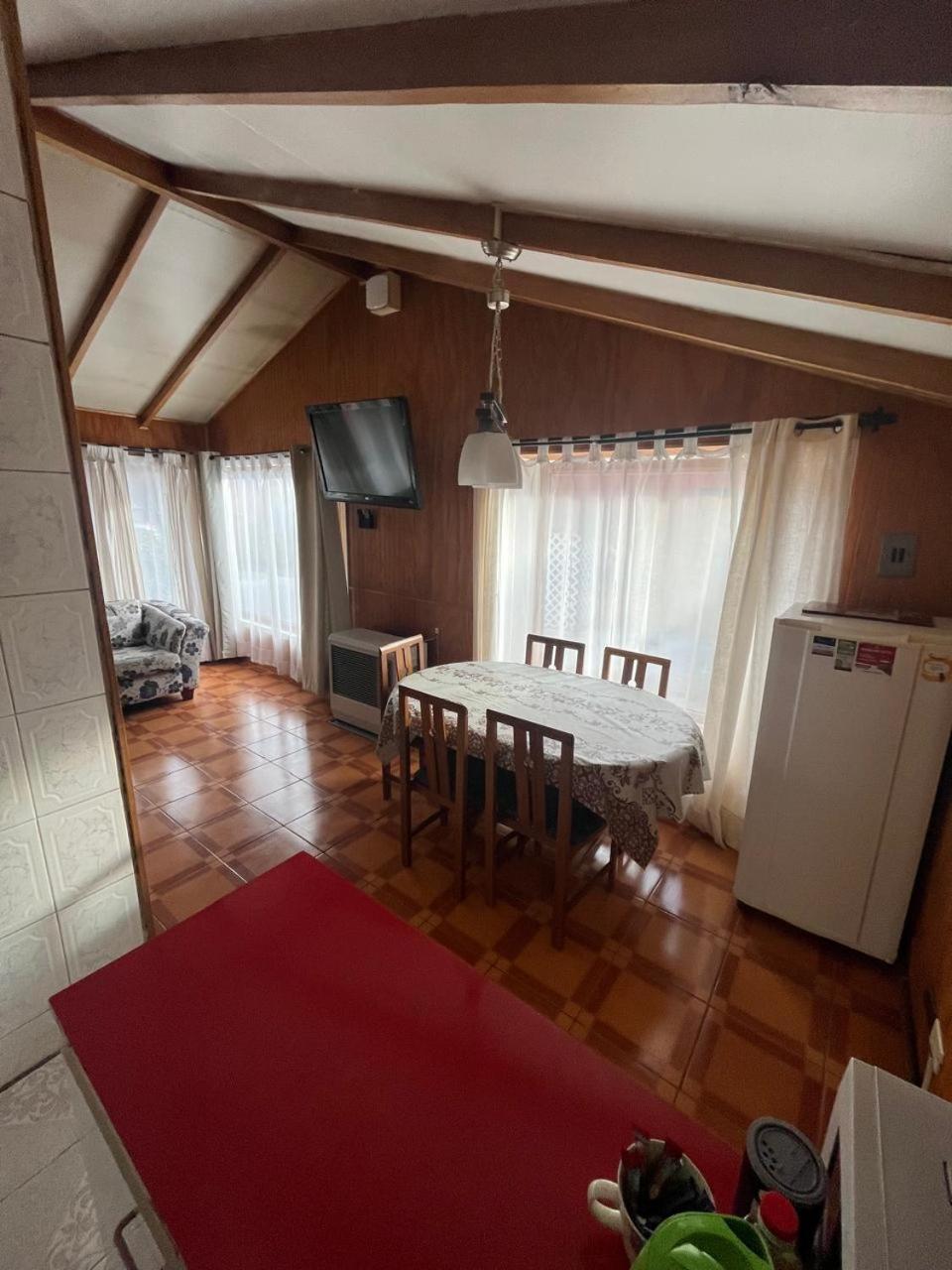 Cabanas Espanol Coyhaique Exterior foto